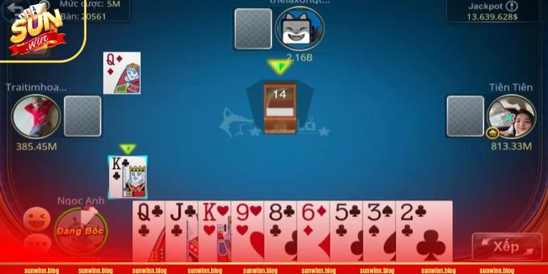 Cách sắp xếp và rút bài phỏm tá lả luôn có quy tắc cụ thể.