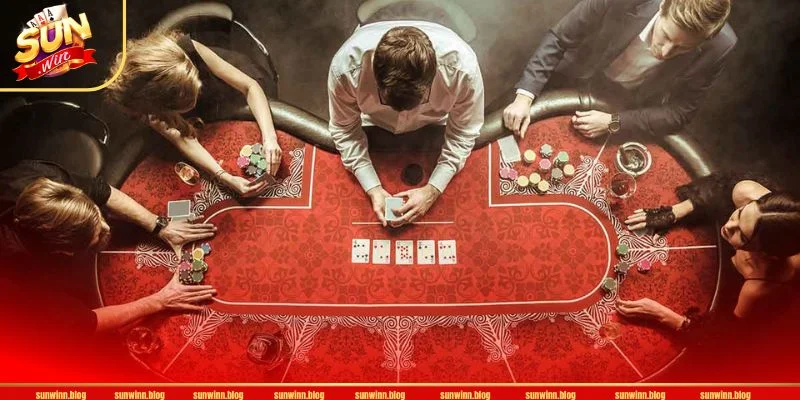 Một vài thuật ngữ cơ bản đặc trưng của bộ môn bài Poker.