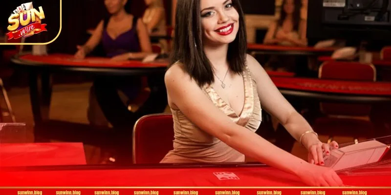 Sảnh live casino của SUNWIN hấp dẫn với sự xuất hiện của dan Dealer nóng bỏng.