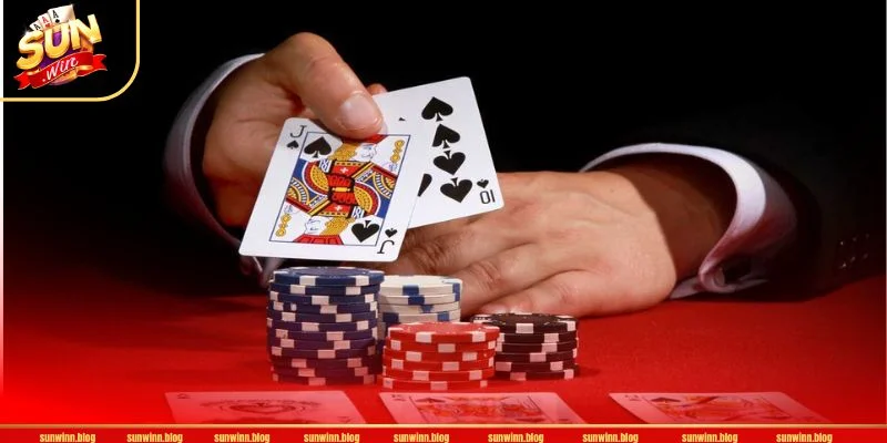 Thuật ngữ game Poker cũng cần nắm rõ một vài phong cách chơi.